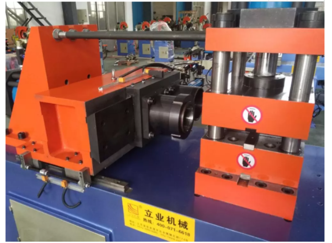 Operation of automatic cnc hydraulic end forming machine插图