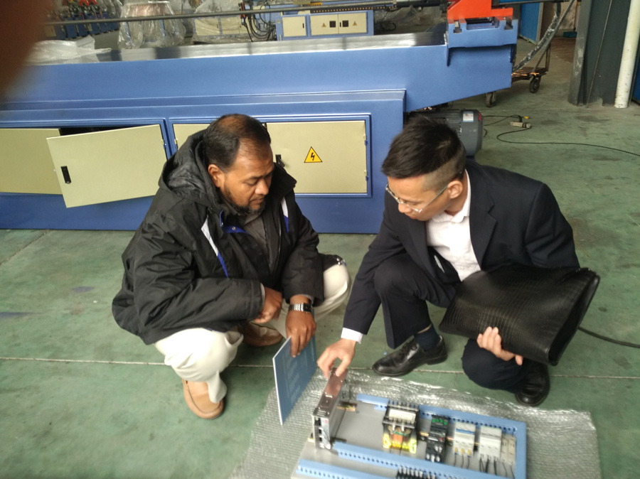 Cooperation with foreign customers 4