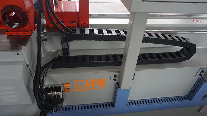 CNC AUTOMATIC ALUMINUM CUTTING MACHINE插图1