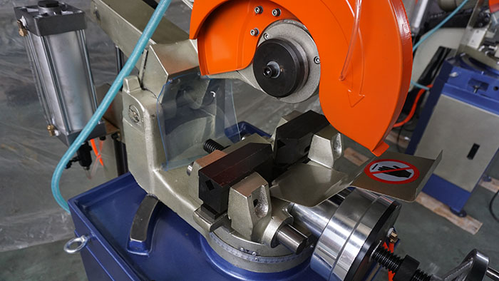 PNEUMATIC PIPE CUTTING MACHINE插图