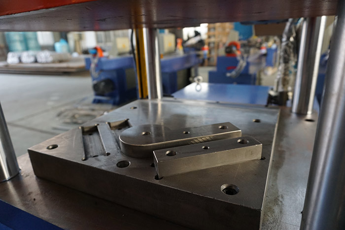 BENDING PRESS MACHINE插图1