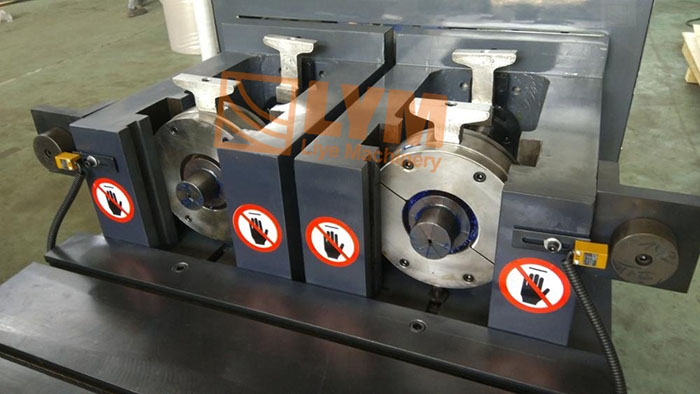 TUBE END FORMING MACHINE插图