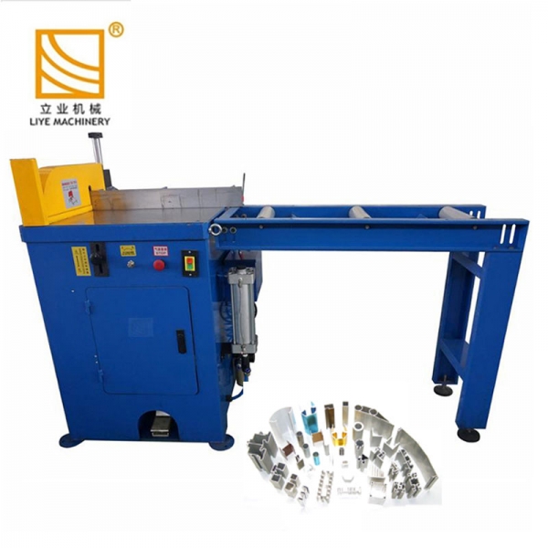 NC SEMI-AUTOMATIC ALUMINUM CUTTING MACHINE