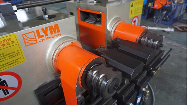 Four Heads Tube Bending Machine插图1