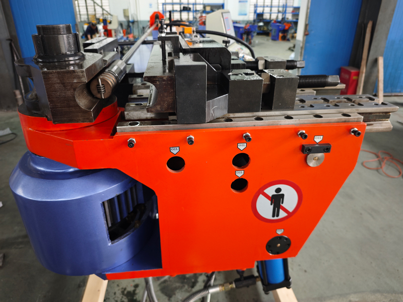 DW75NC Semi-Automatic Pipe Bending Machine插图1