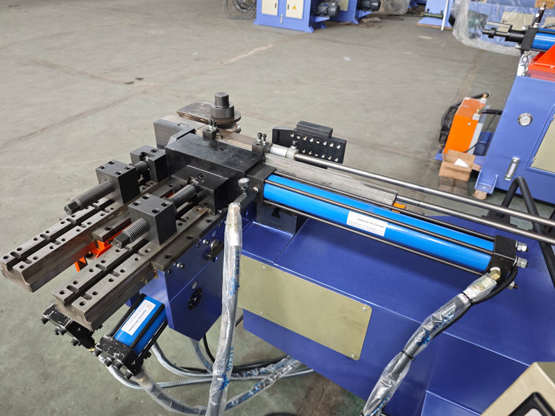 DW63NC Hydraulic Pipe Bending Machine插图1