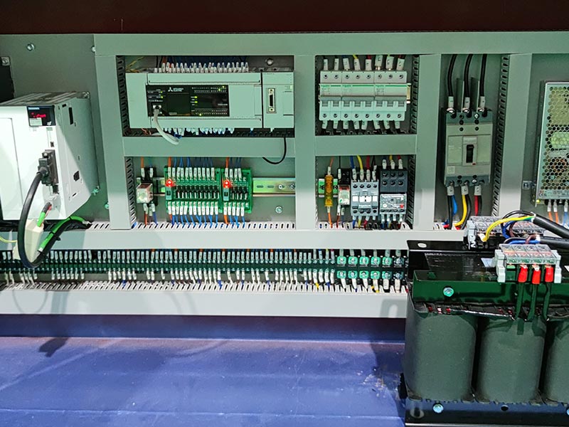 DW65CNC8A4S Automatic 8-Axis CNC Tube Bender With Head Shift System插图3
