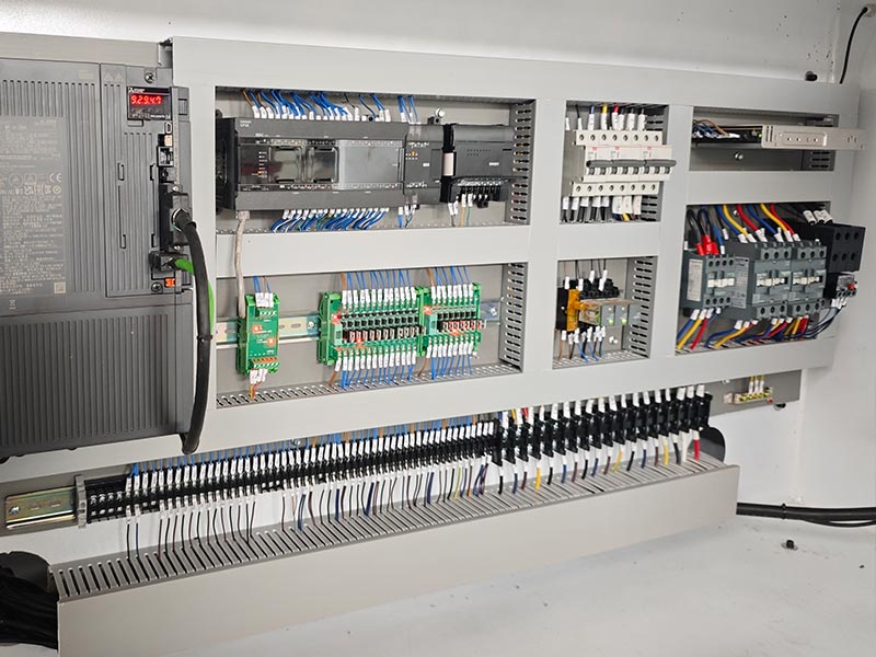 DW130CNC2A1S Industrial Pipe Bending Equipment for Multi-Angle Tubes插图1