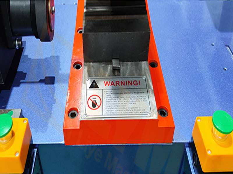 SG40 Dual-Station Tube Shrinking Machine插图
