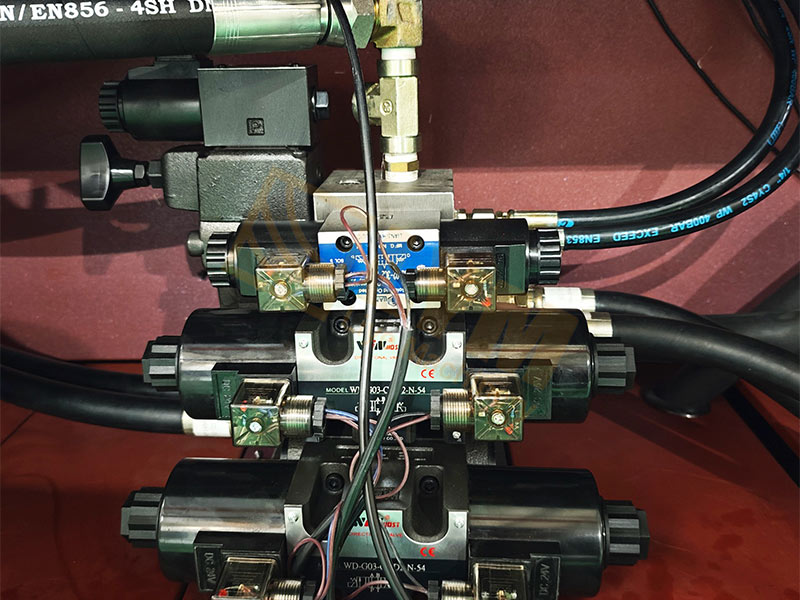 SG100 Dual-Station Servo Tube Shrinking Machine插图3