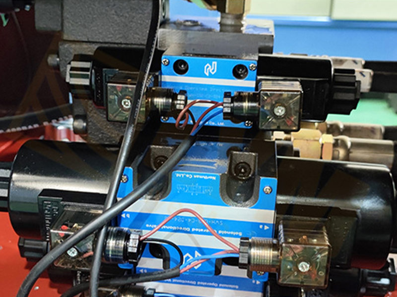 SG100 Five-Station Tube Shrinking Machine Copper and Aluminum Tubes End Forming Machine插图3
