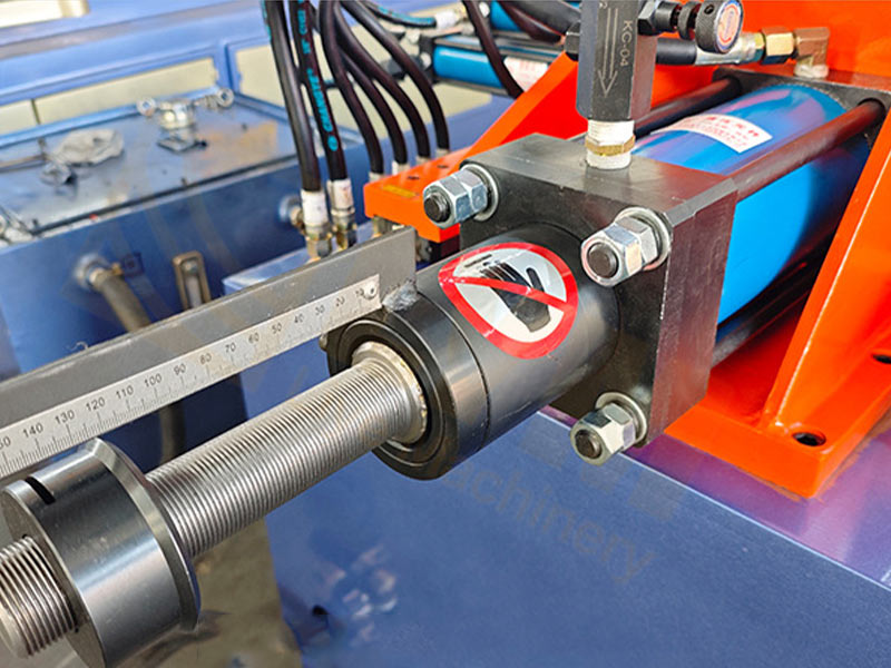 SG40 Three-Station Tube Shrinking Machine插图2