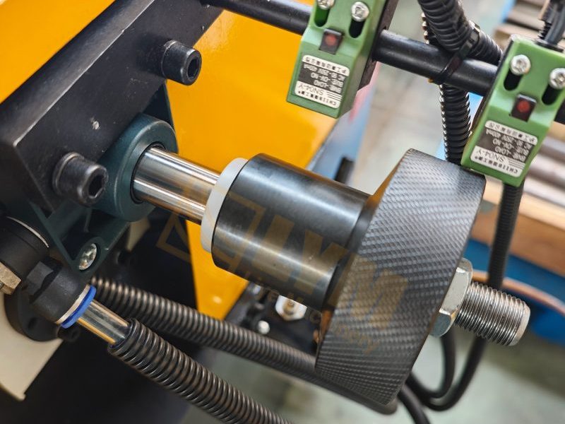 DJ80Q Pneumatic Single-Head Chamfering Machine插图1